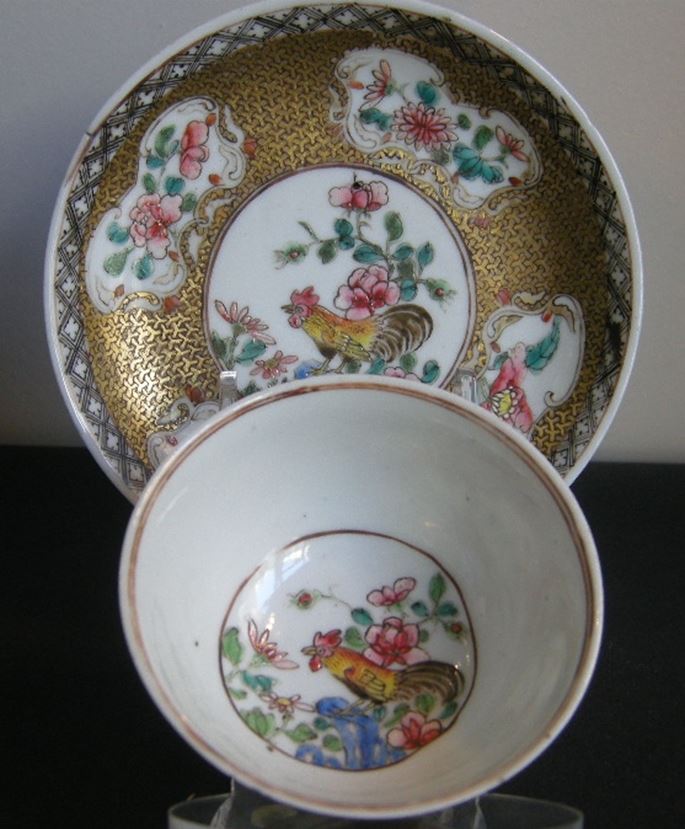 Cup and saucer fine porcelain &quot; Famille rose&quot; - Chine epoque | MasterArt